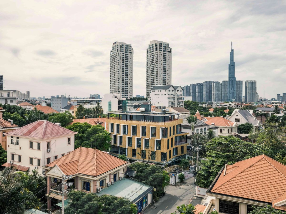 dreamplex-coworking-office-sustainable-design-t3architects-vietnam-001-scaled(1)